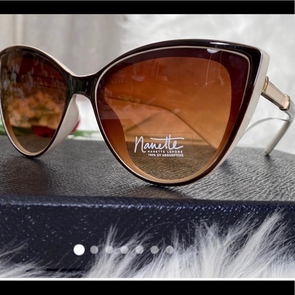 Nanette Lepore Accessories - Nanette Lepore cat-eye UV sunglasses
